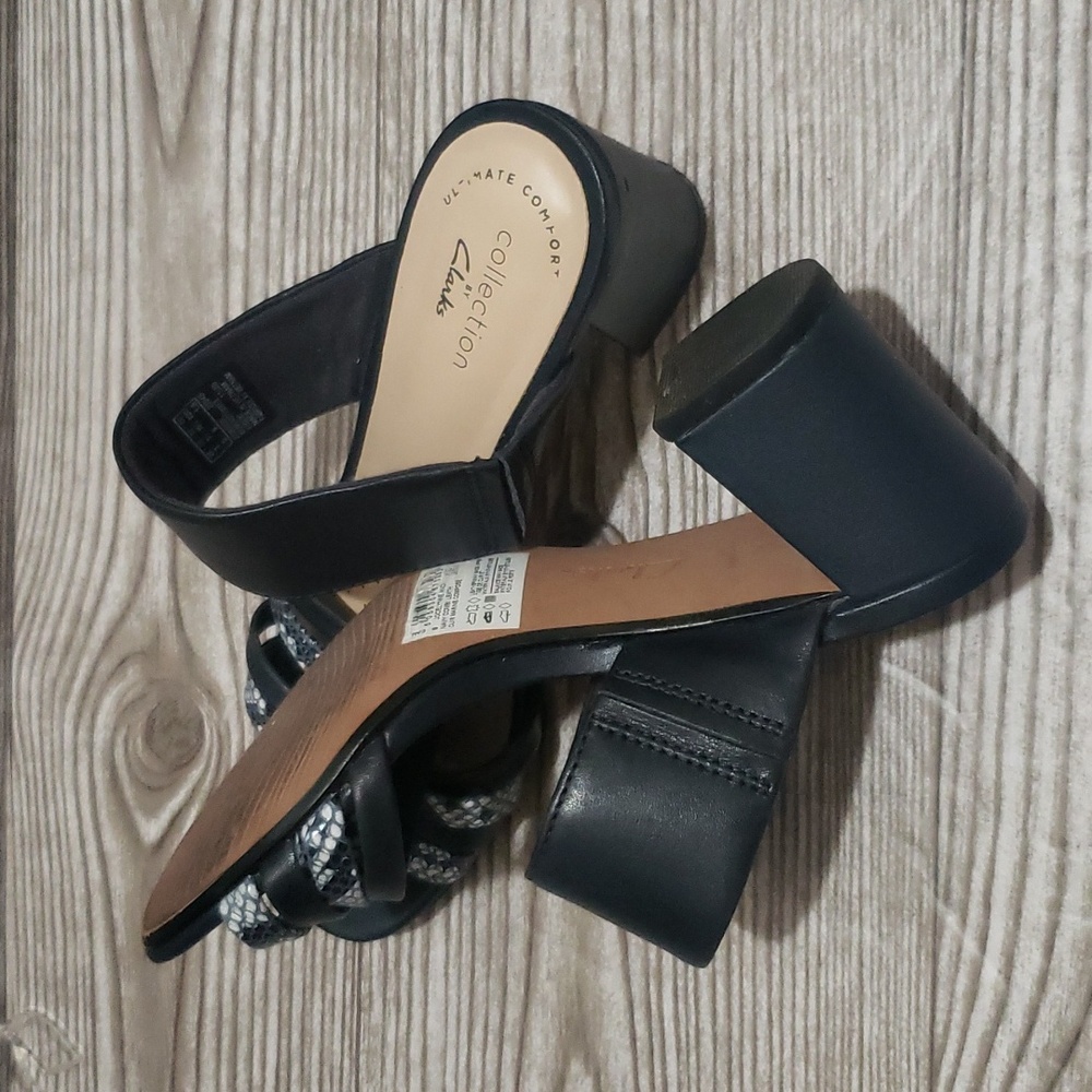 Clarks 5.5 Block Heel Open Toe Strap Snake Print … - image 6